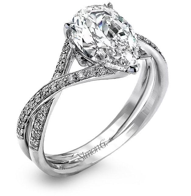 Customer selling gold and diamond jewelry at Gold Mind Jewelers Sharon